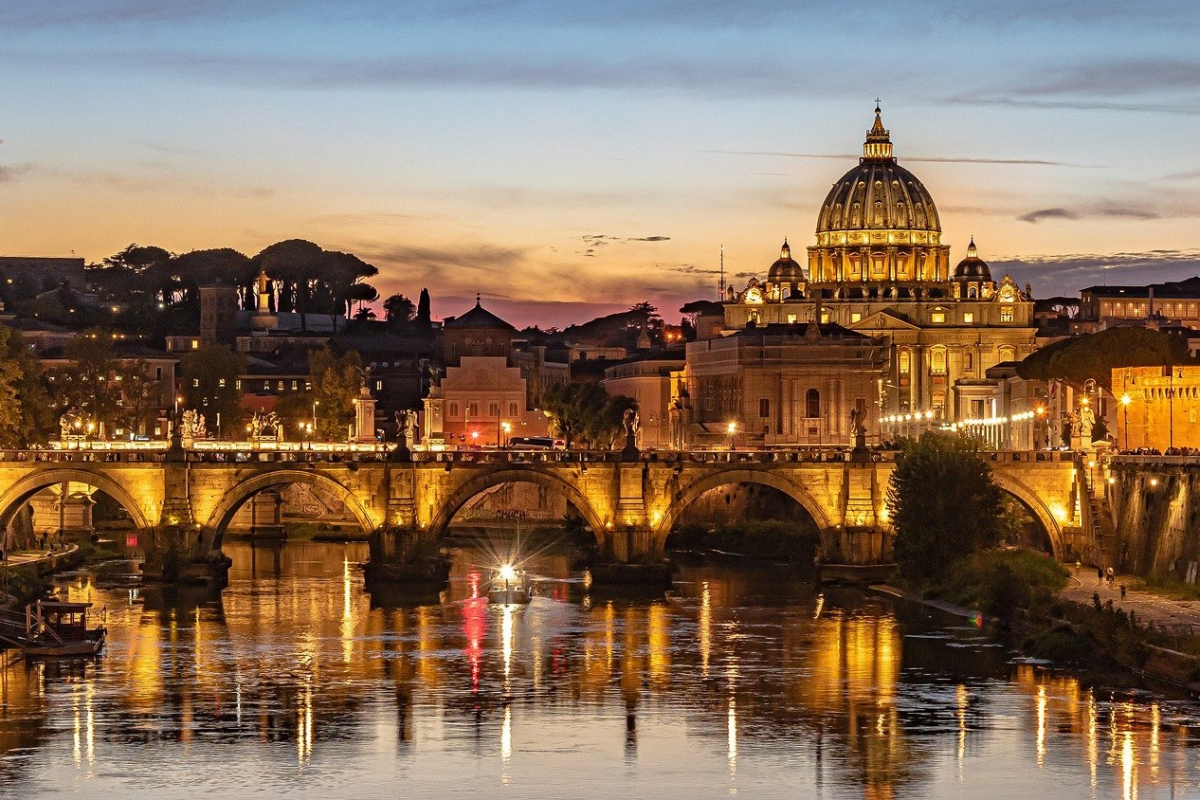 Romantischer Blick auf den Vatikan in Rom