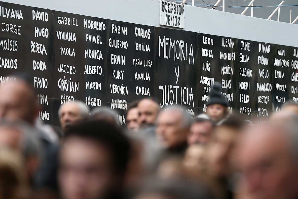 Kundgebung zum 25. Jahrestag des Anschlags auf das Amia-Gebäude in Buenos Aires