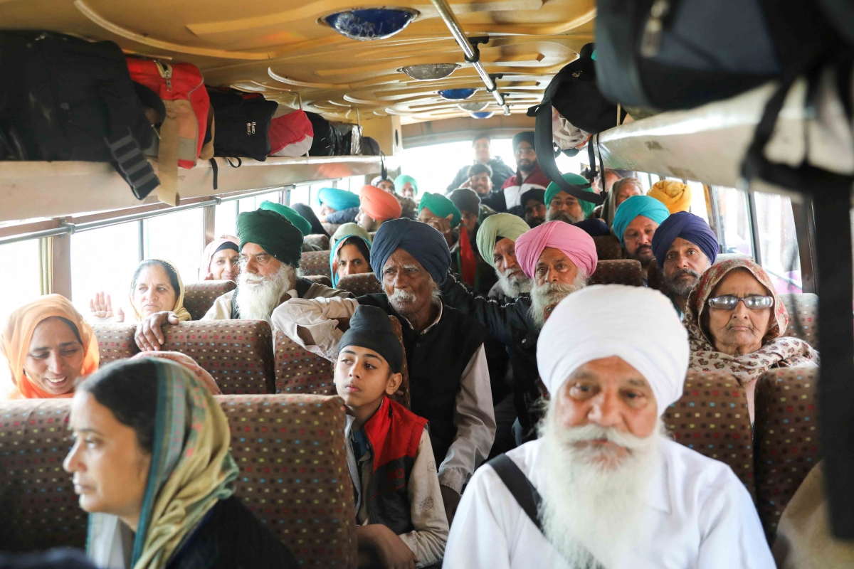 Nachdem die indische Regierung viele Zugeständnisse gemacht hat, verlassen Bäuerinnen und Bauern die Blockadepunkte nahe Neu-Delhi