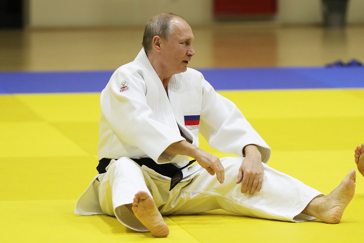Judoka Wladimir Putin bei einem Training mit der russischen Nationalmannschaft in Sotschi