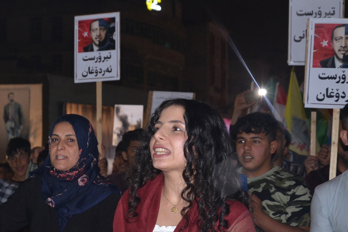 Jasim Dastan und weitere Demonstrierende in Suleymaniah