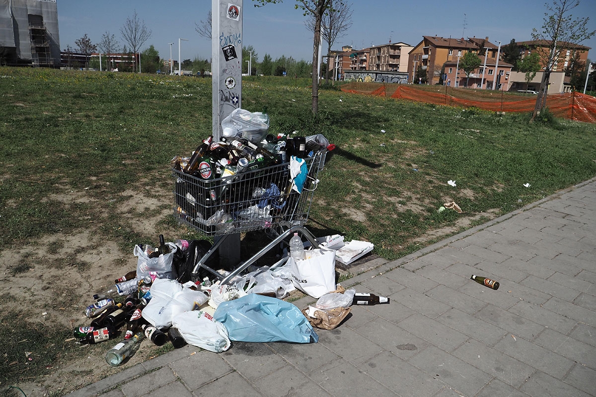 Die Stadt Bologna stört sich an Müll und illegalen Partys