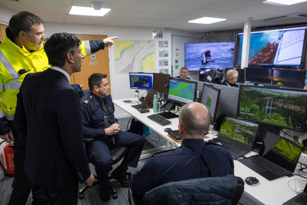 Rishi Sunak besucht britische Küstenwache in Dover