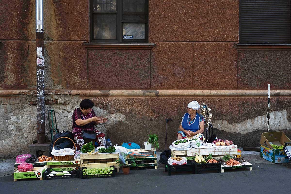 Straßenverkäuferinnen in Odessa