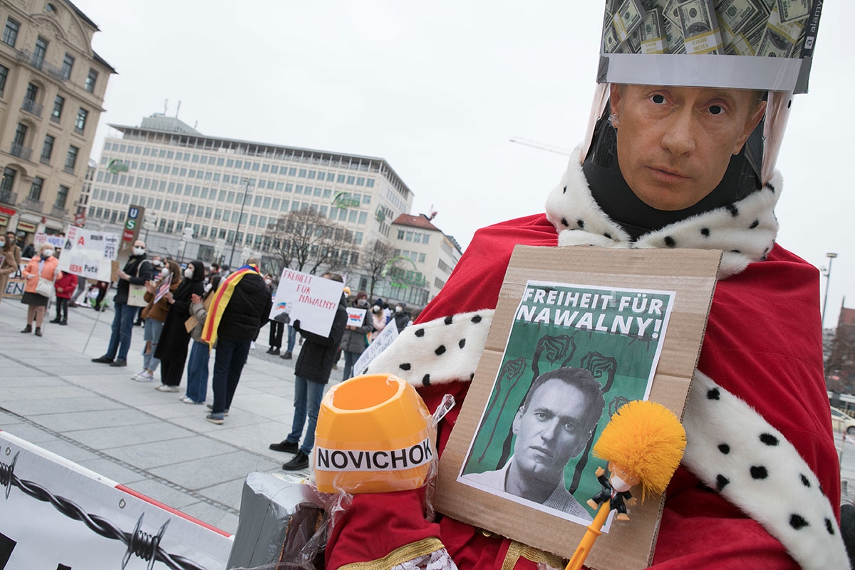 Protestaktion in München 2021 für den russischen Regimegegner Aleksej Nawalnyj