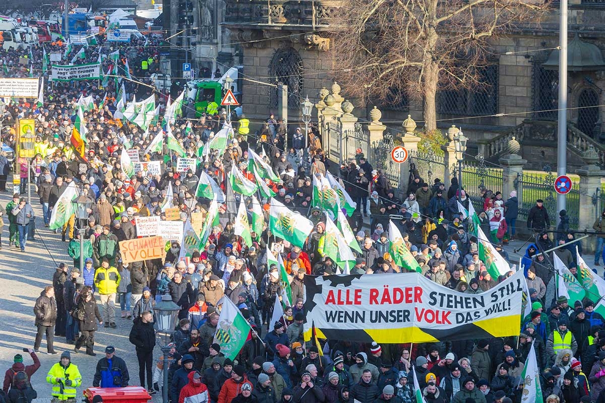 Faschistische Demo in der Dresdner Innenstadt, 8. Januar