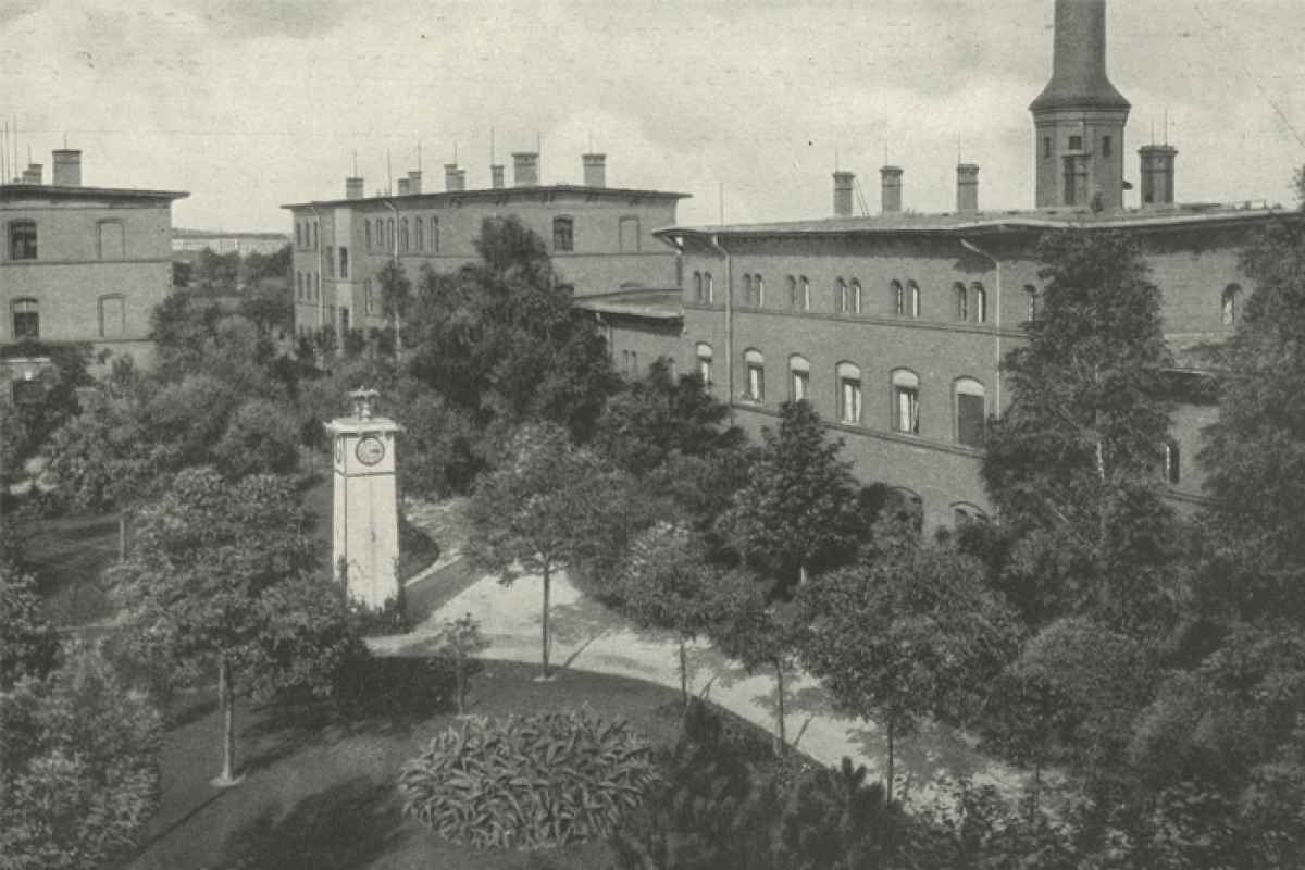 Innenhof der Leipziger Arbeitsanstalt um 1900