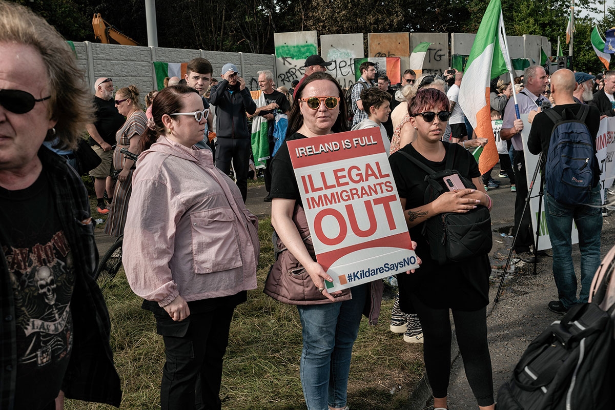 Besorgte Bürger, Irland-Edition. Seit Wochen protestieren Menschen gegen eine Flüchtlingsunterkunft im Dublin Stadtteil Coolock