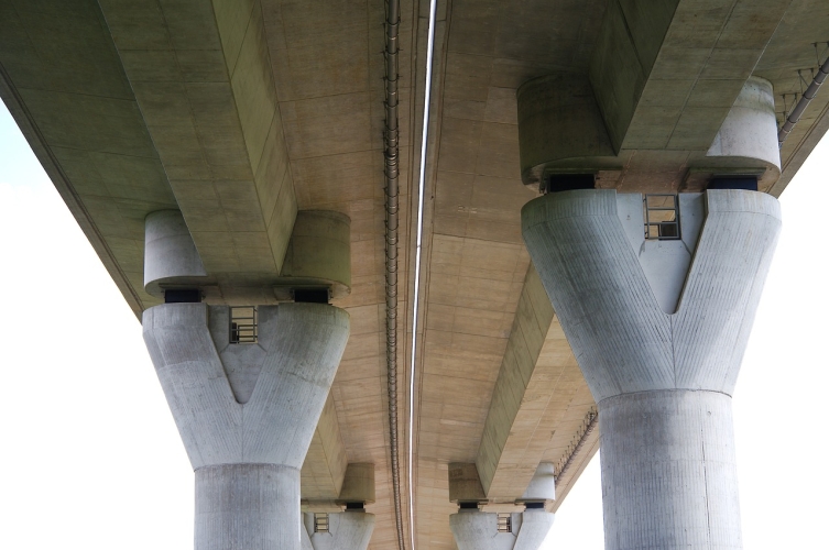 Wie die Autobahnbrücke so das Strategiepapier: Kommt nicht ohne Säulen aus