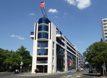 Blick aufs Willy-Brandt-Haus in Berlin