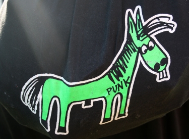 Gezeichnetes Pony auf einer Tasche