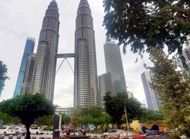 Ein Ensemble von Hochhäusern in Kuala Lumpur