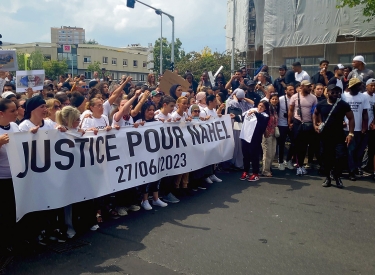 »Gerechtigkeit für Nahel«. Fronttransparent beim Protest in Nanterre, 29. Juni