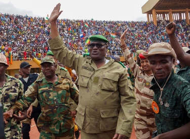 General Abdourahamane Tchiani im Stadion von Niamey