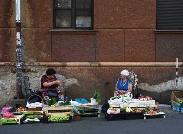 Straßenverkäuferinnen in Odessa