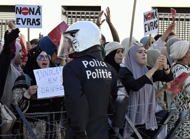 Am 7. September demonstrierten vor dem wallonischen Regionalparlament in Brüssel vorwiegend konservative Muslime
