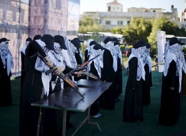 Mädchen bei einer Hamas-Frauenkundgebung in Gaza-Stadt zur Unterstützung palästinensischer Messerangriffe auf Israelis, 6. Dezember 2015