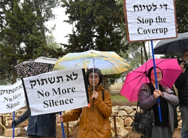 Botschaft nach Deutschland. Israelinnen protestierten Ende November gegen das Schweigen zur sexualisierten Gewalt der Hamas
